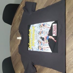 Brand new wonder woman oversized shirt size L (Women's) H&M